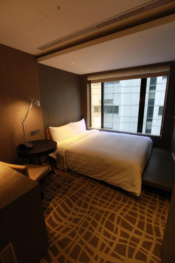 Hotel Midtown Richardson Taipei Exterior foto